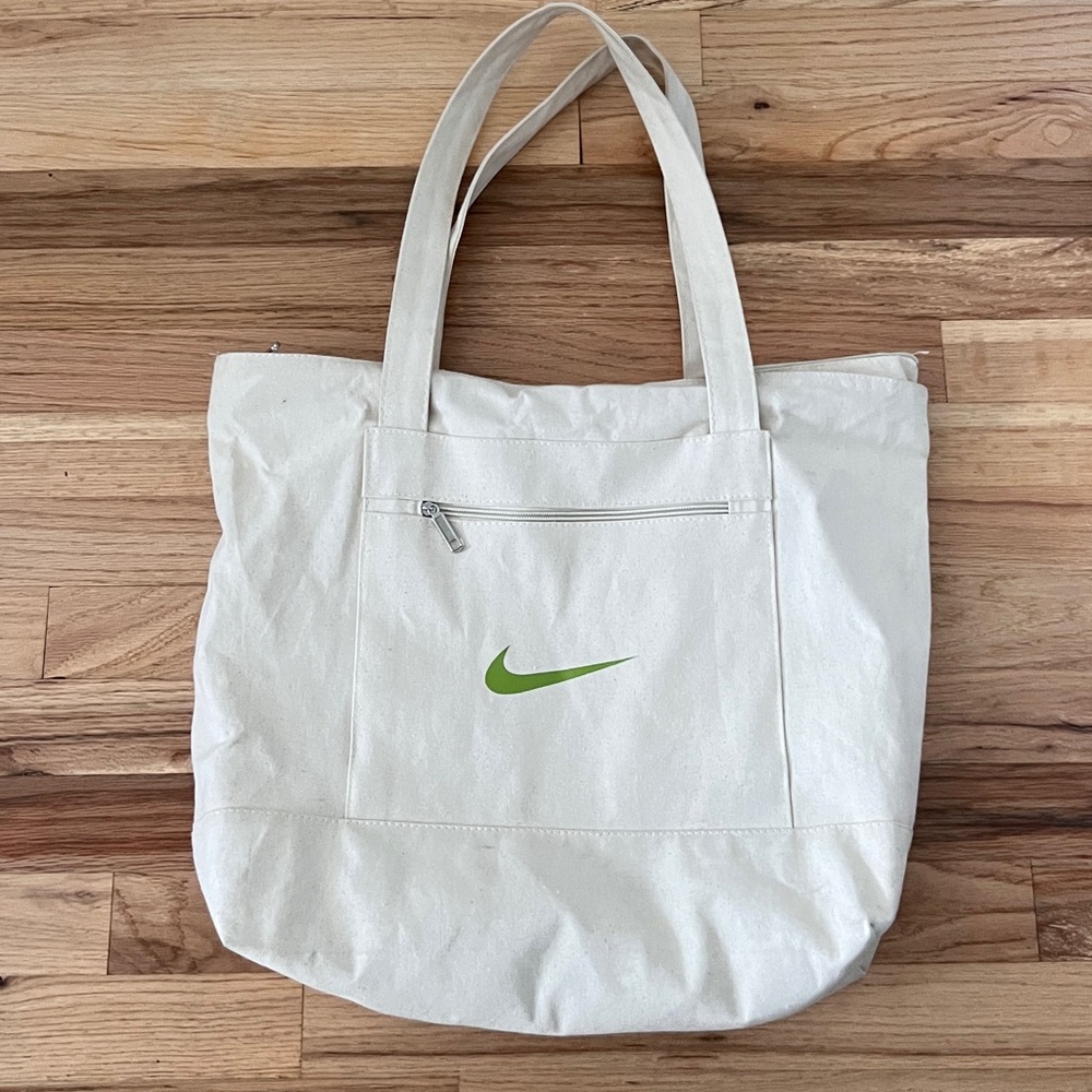 Nike Tote Bag - Picture 2 of 4